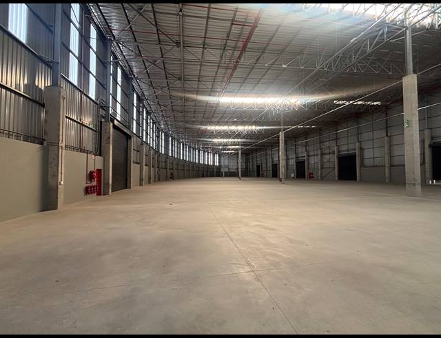 4,809M² WAREHOUSE TO LET IN EPPING INDUSTRIAL